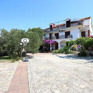 Couette-café Bed&Breakfast Drage