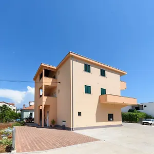  Apartment Robi Kroatien